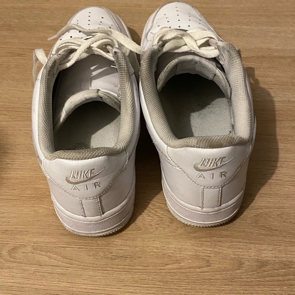 Nike Air Force One sneakers men size 9.5 - Picture 2 of 5